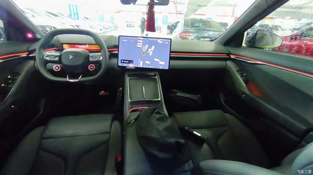 Xpeng P7, 2025 6