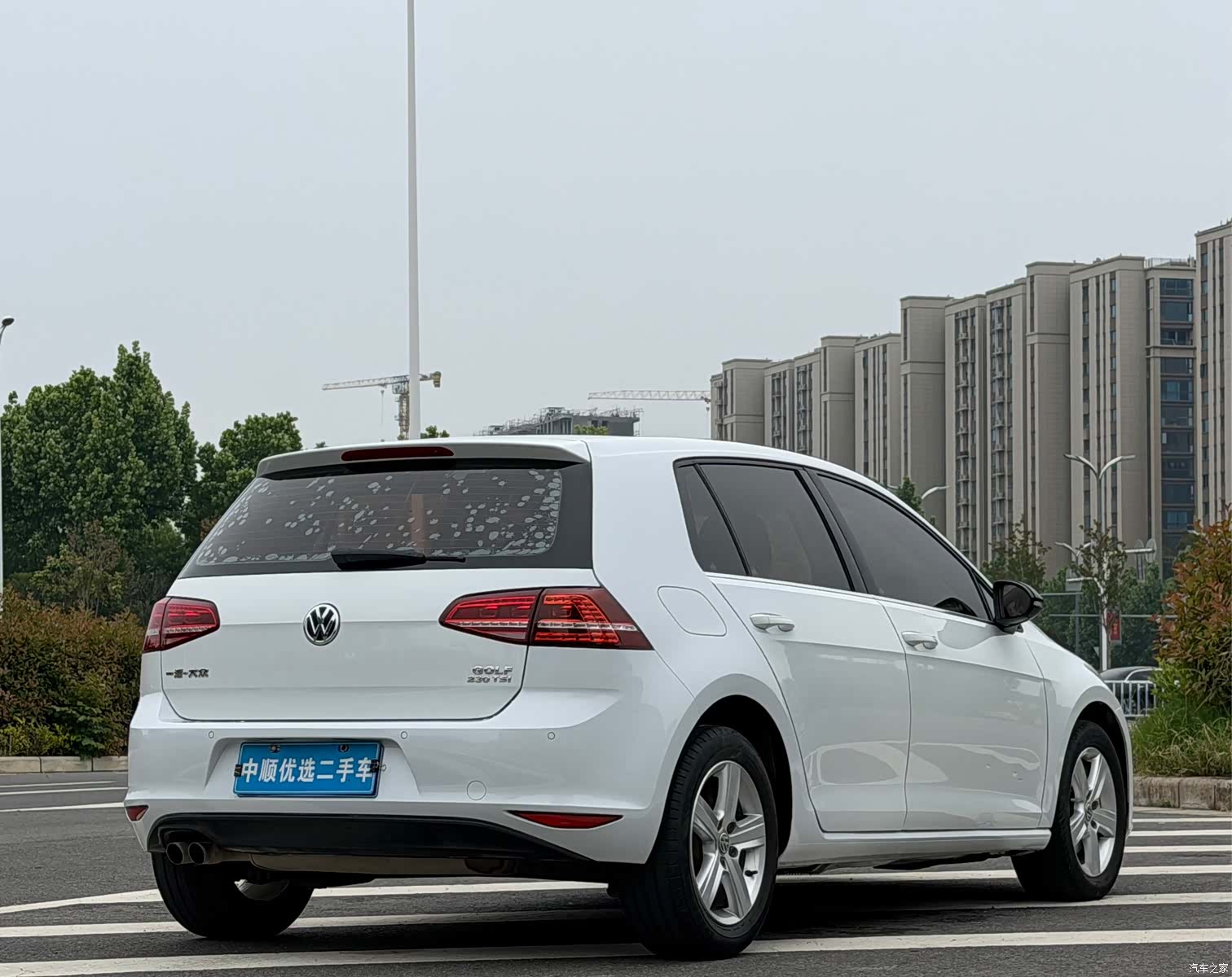 Volkswagen Golf, 2017 все фото