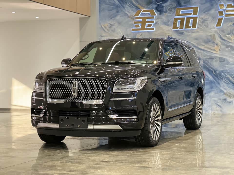 Lincoln Navigator