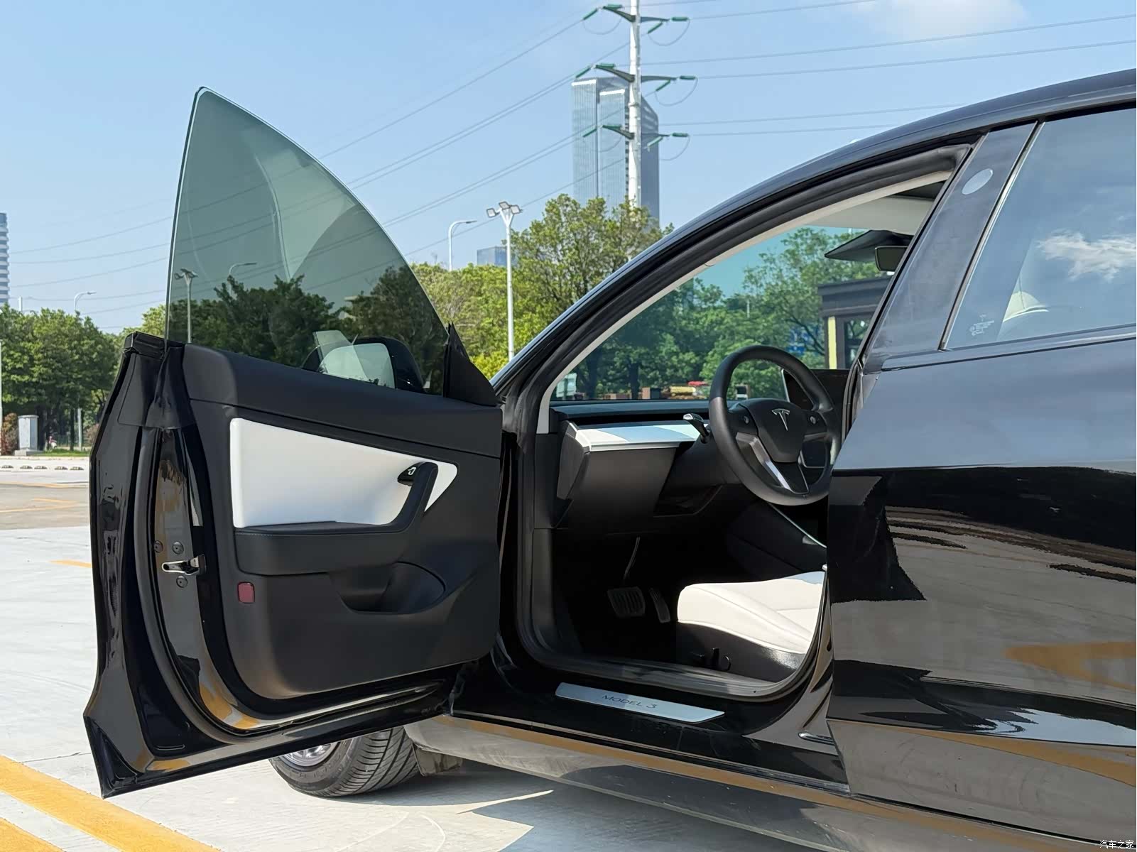Tesla Model 3, 2019 9