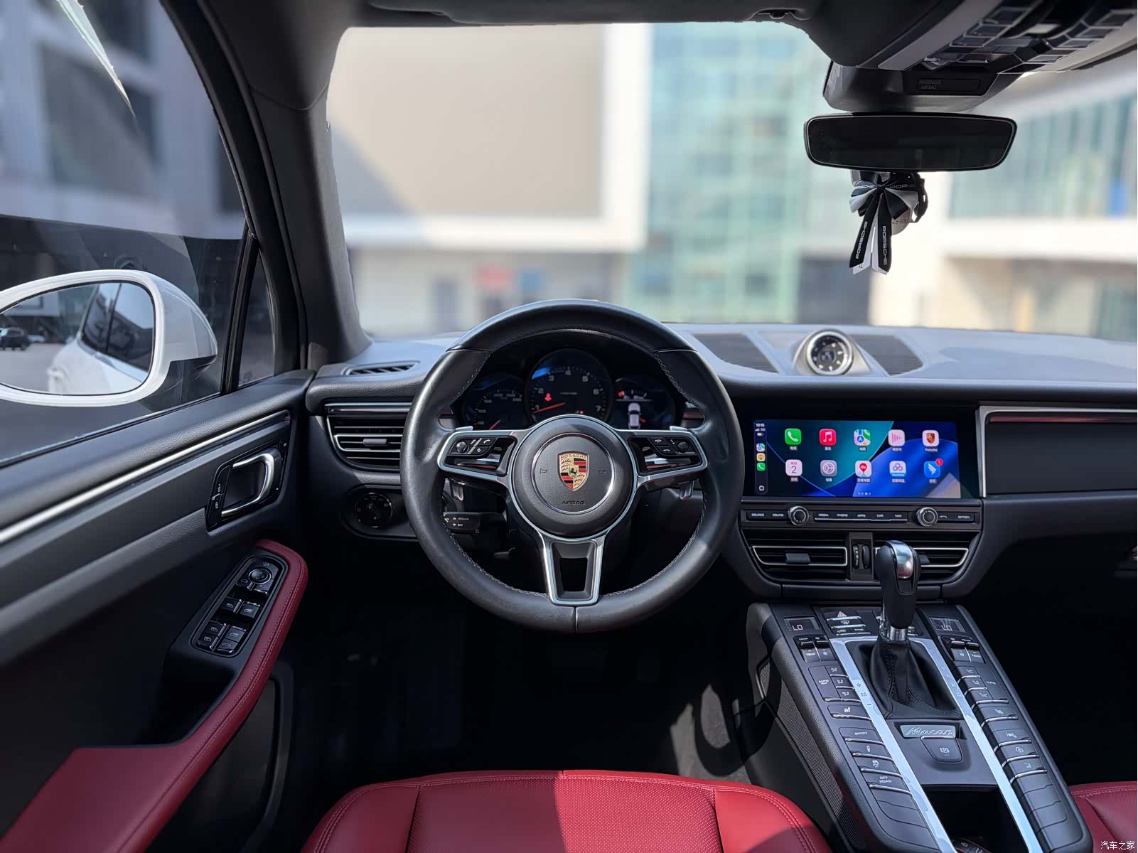 Porsche Macan, 2021 11