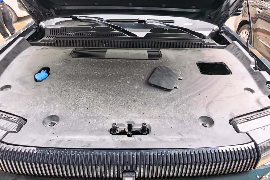 Chery iCAR, 2025 10