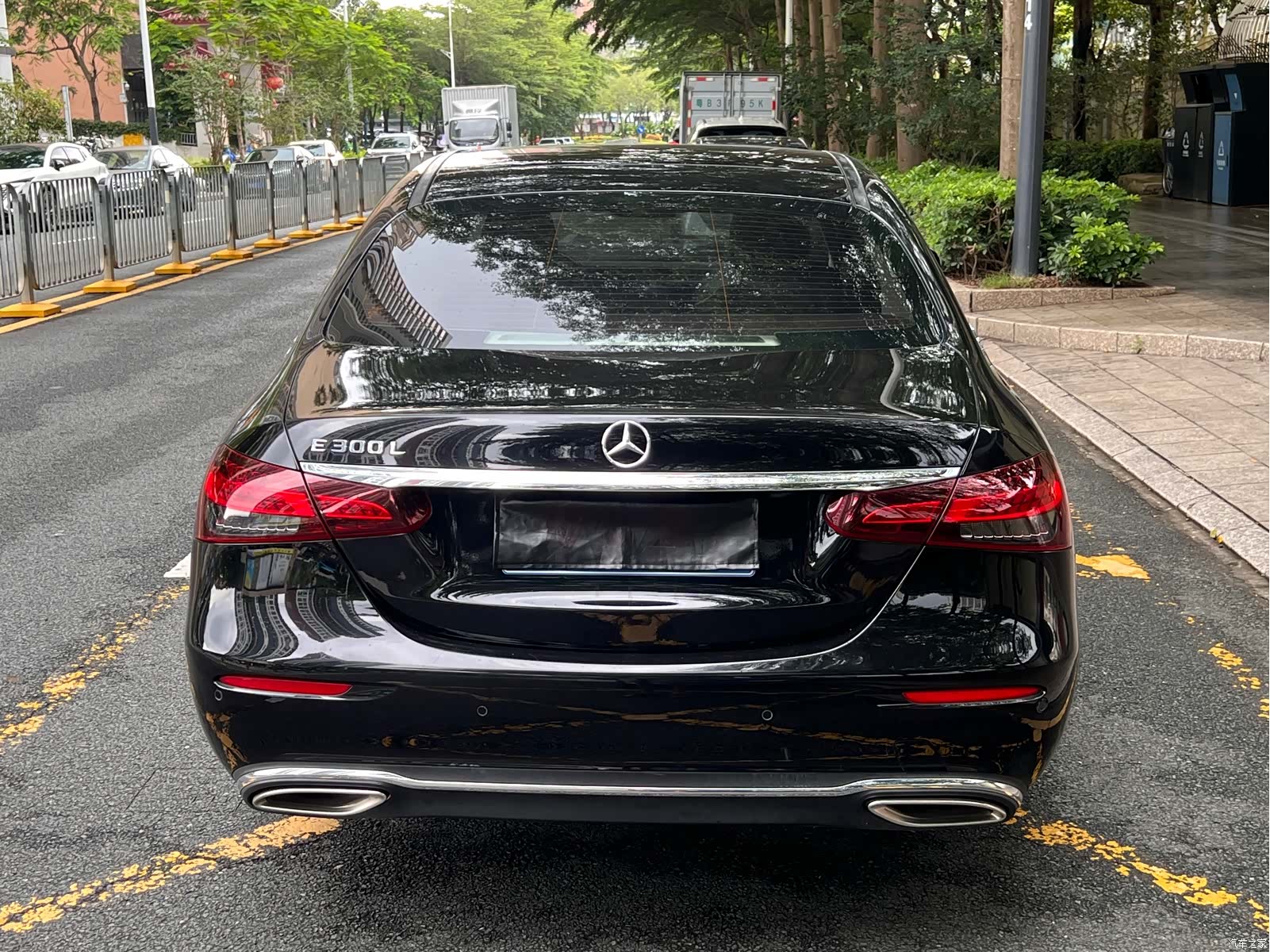 Mercedes-Benz E-Class, 2021 18