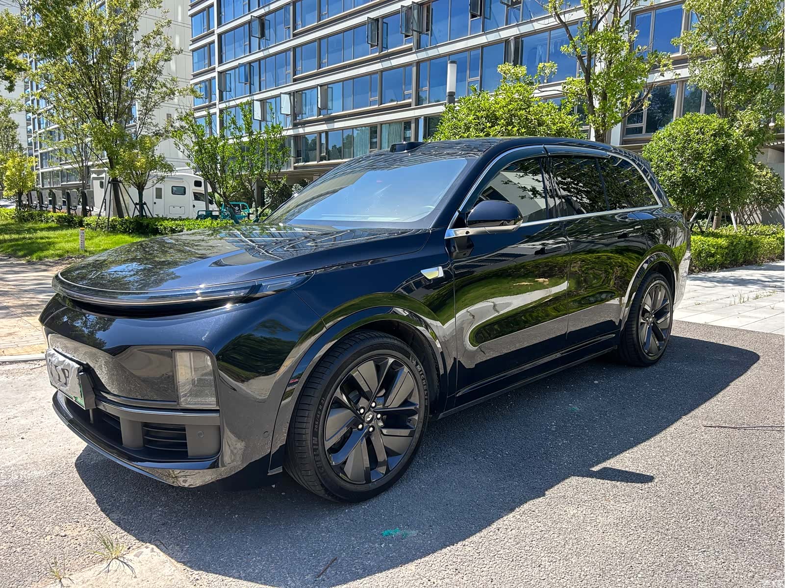 Li Auto L8, 2025 3