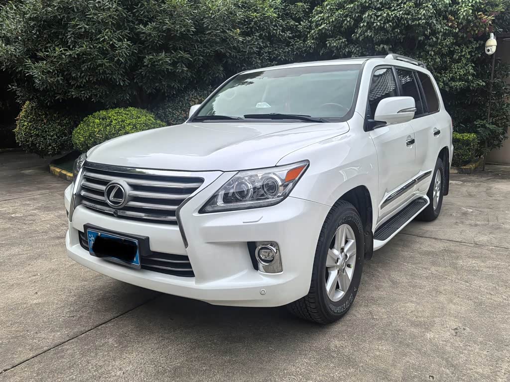 Lexus LX 2013 570
