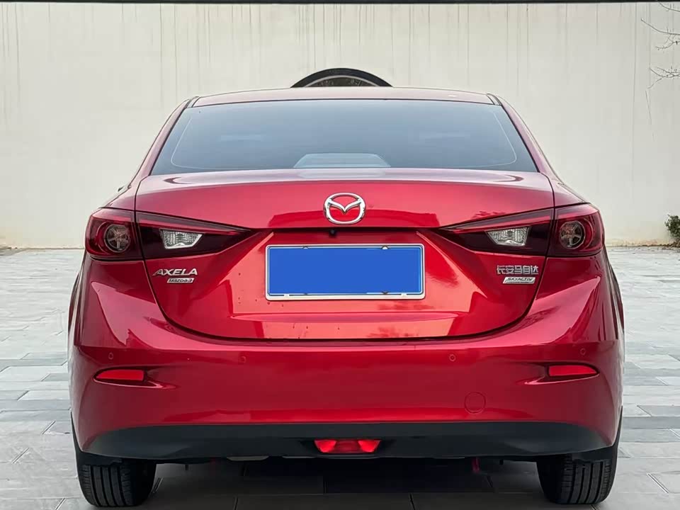 Mazda 3 Angkesaila