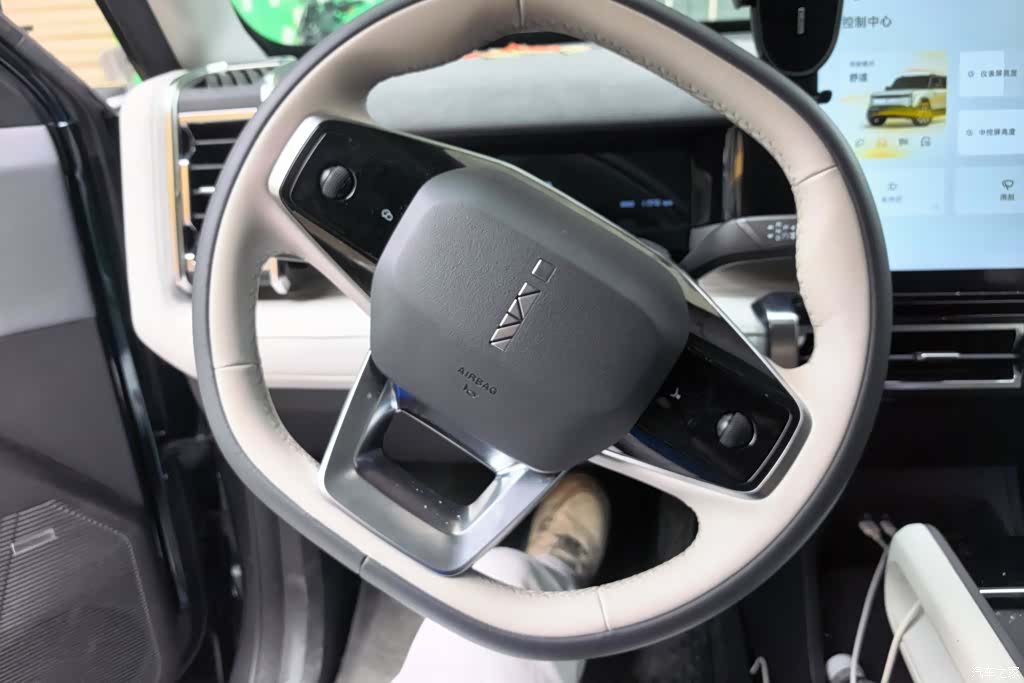 Chery iCAR, 2025 15
