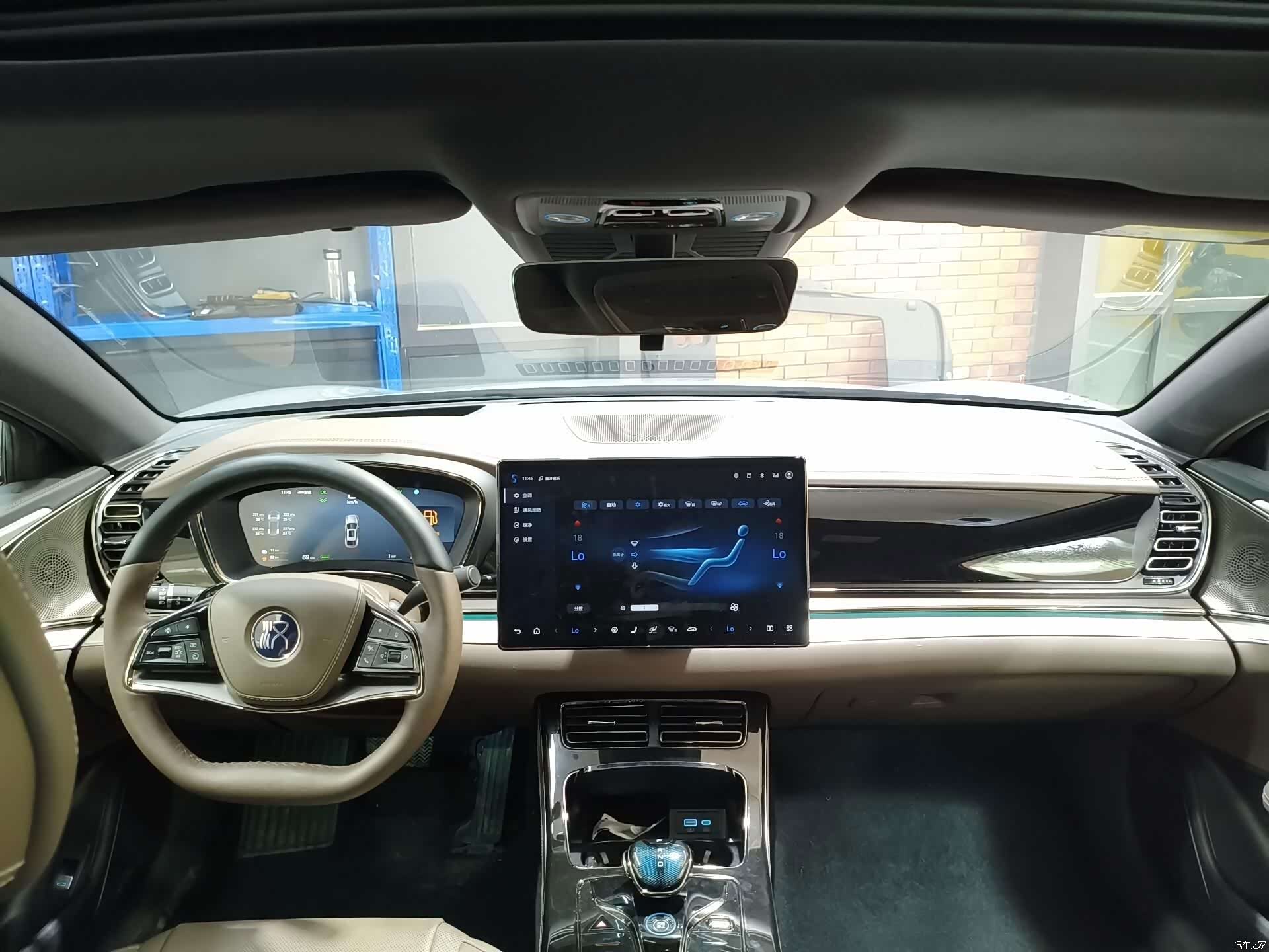 BYD Han, 2025 8