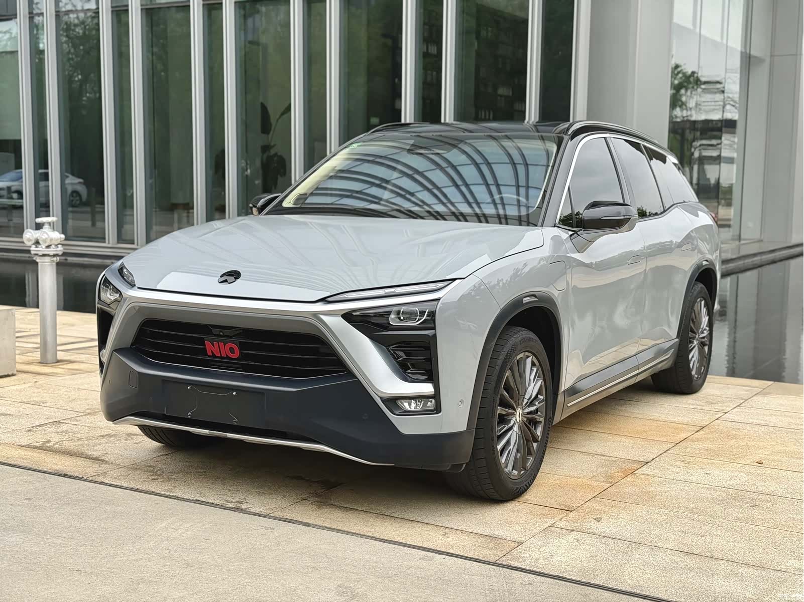 NIO ES8, 2019 1