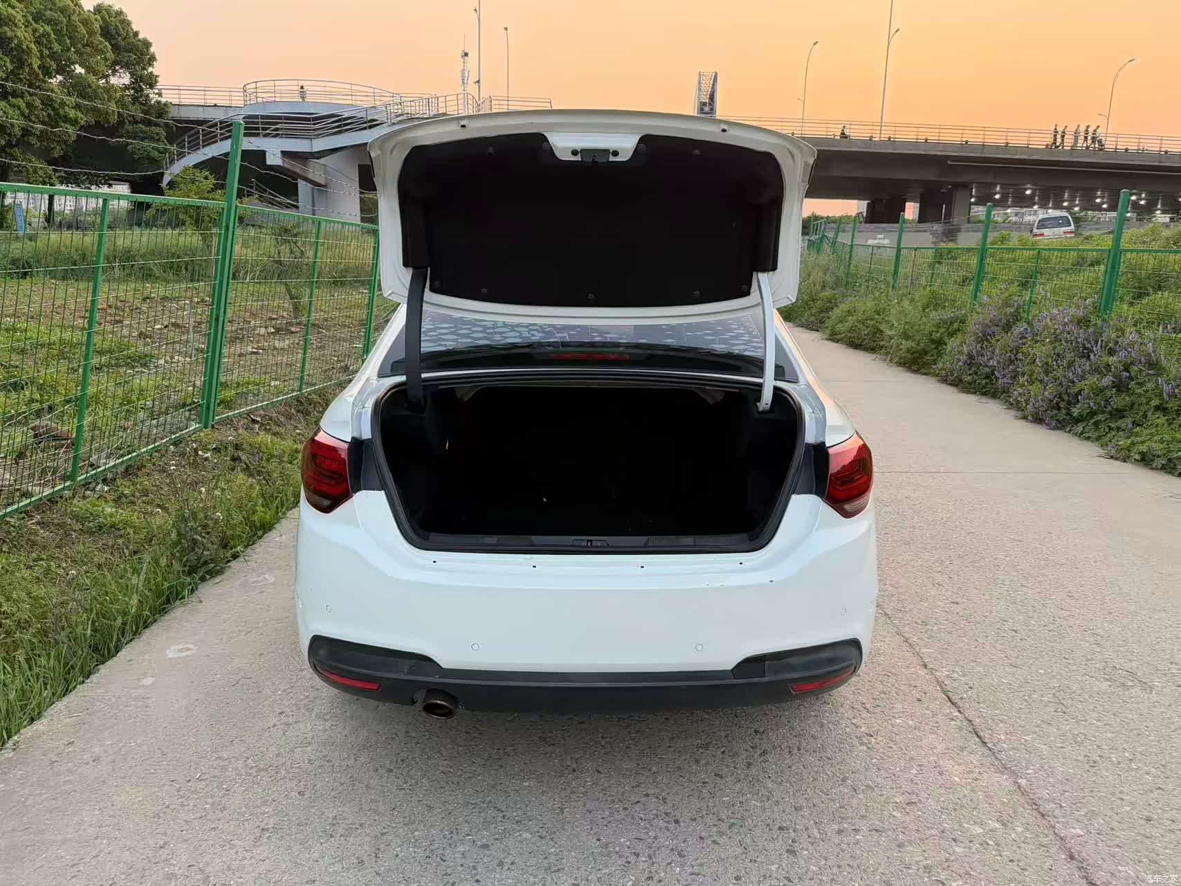 Citroen C4, 2017 13