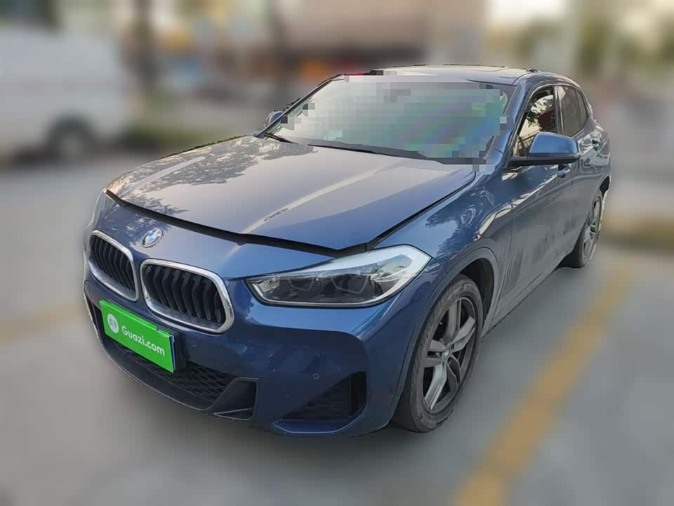 BMW X2