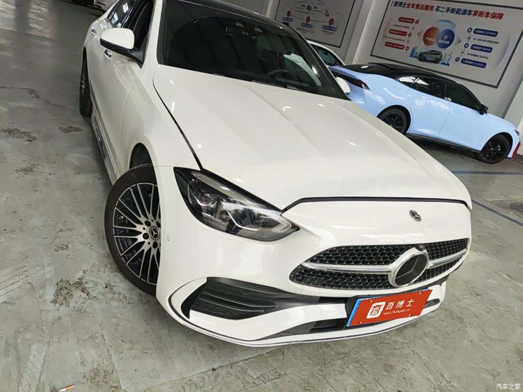 Mercedes-Benz C-Class, 2026 3