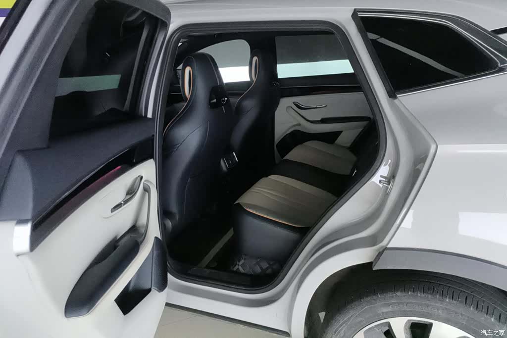 BYD Song, 2024 11