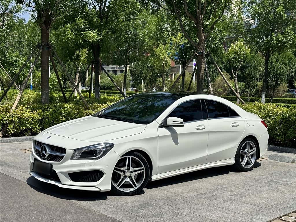 Mercedes-Benz CLA