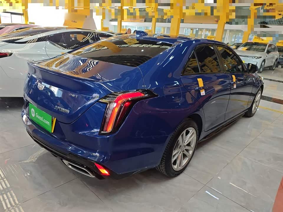 Cadillac CT4