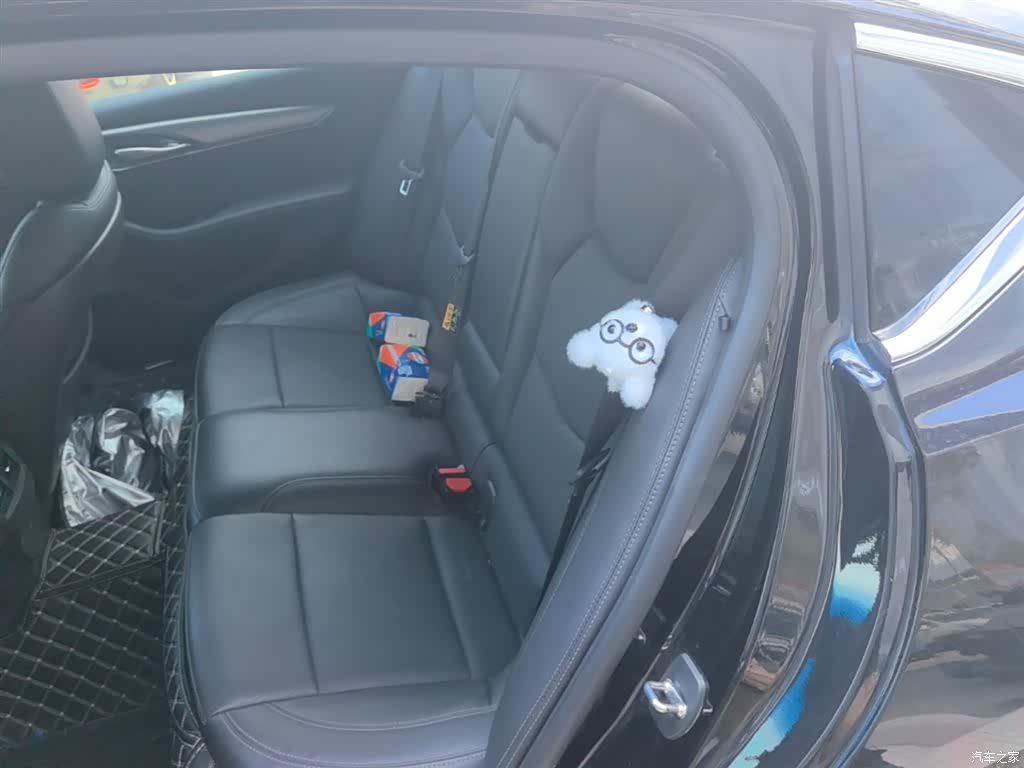 Cadillac CT5, 2023 17