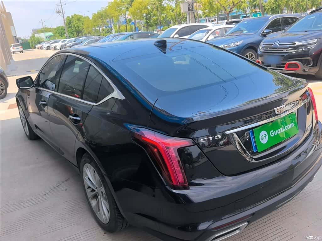 Cadillac CT5, 2023 все фото