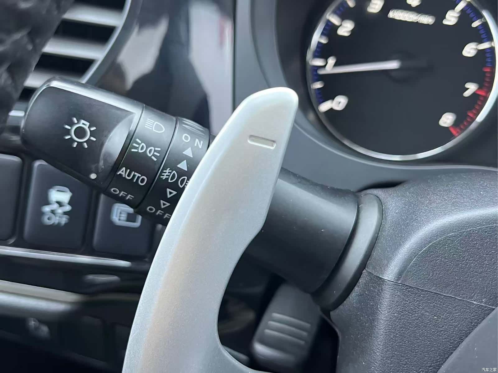 Mitsubishi Outlander, 2019 4