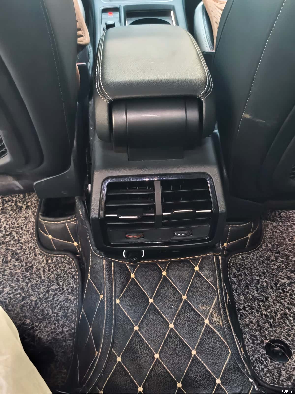 Audi Q3, 2019 13