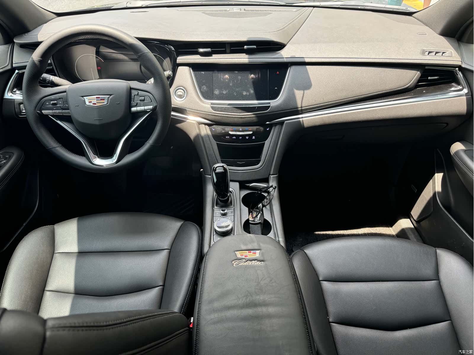 Cadillac XT6, 2021 4