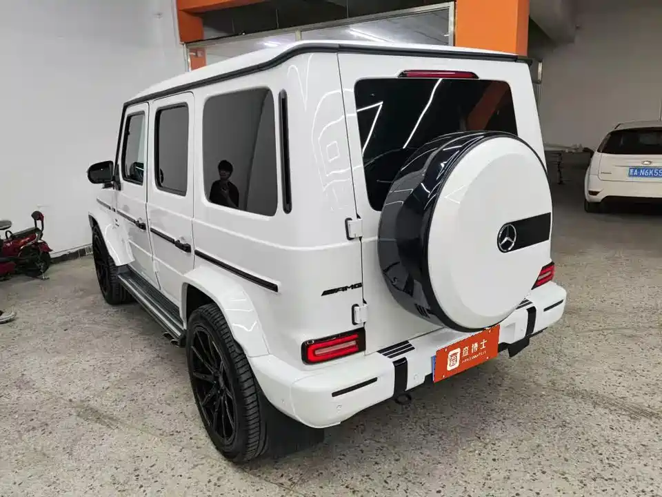 Mercedes-Benz G-class