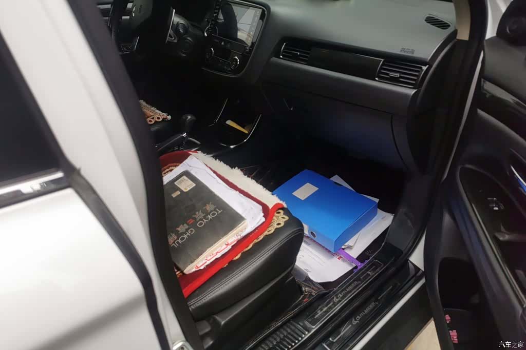 Mitsubishi Outlander, 2017 8