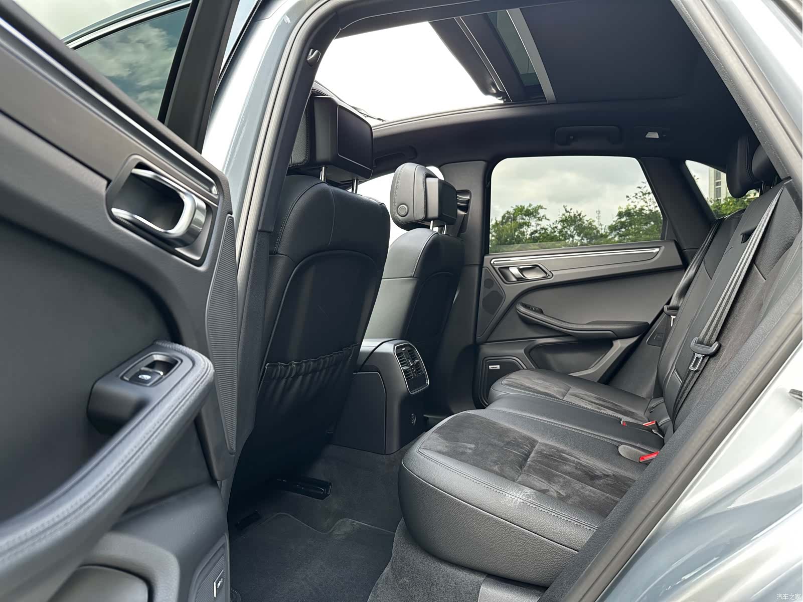 Porsche Macan, 2020 7