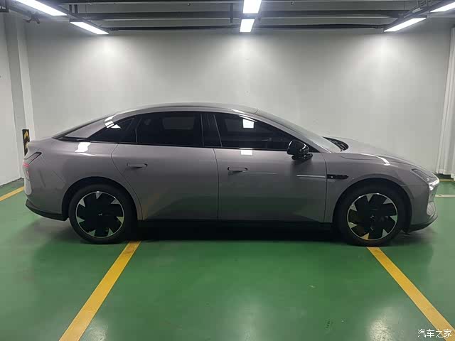 Xpeng Mona M03, 2026 4