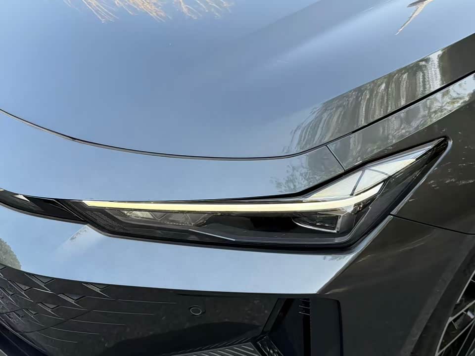 Changan UNI-V Smart iDD