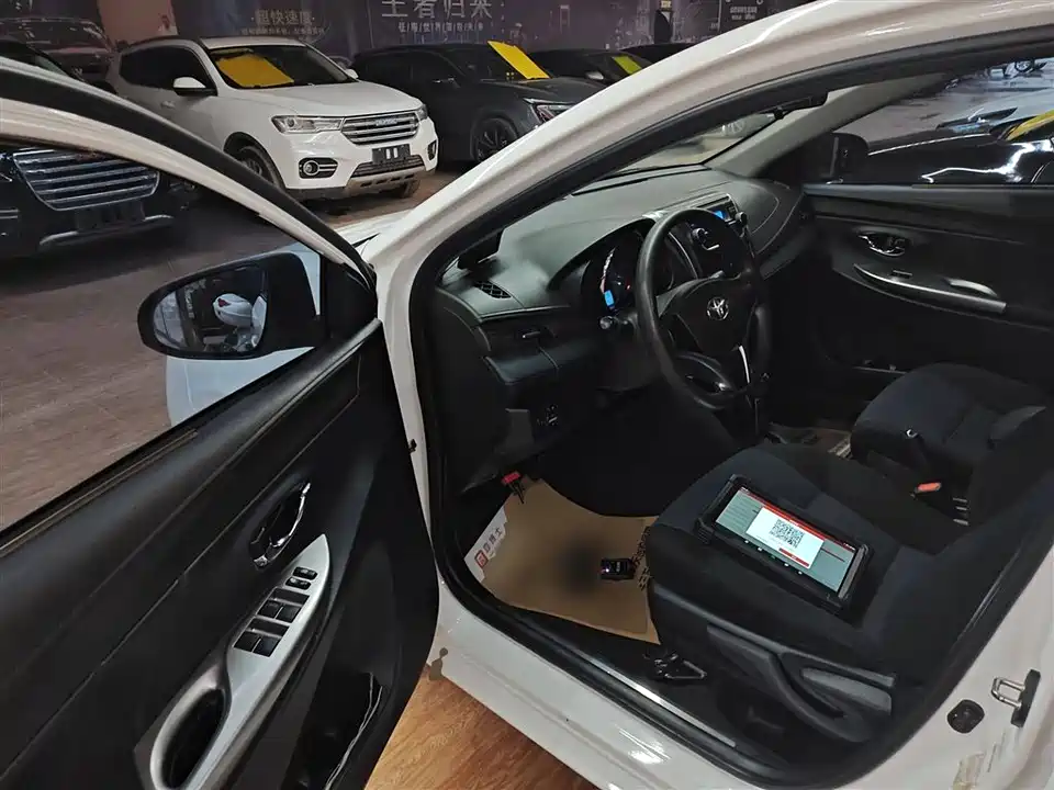 Toyota YARiS L Zhixuan