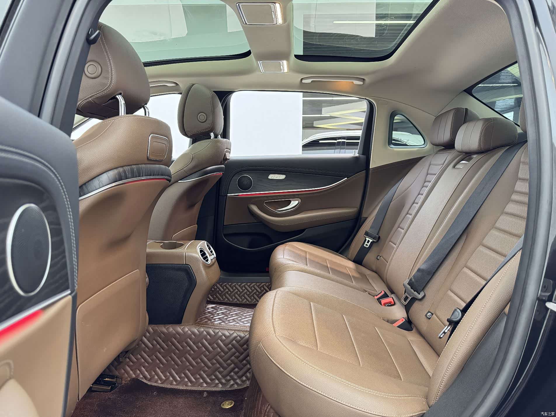 Mercedes-Benz E-Class, 2020 7