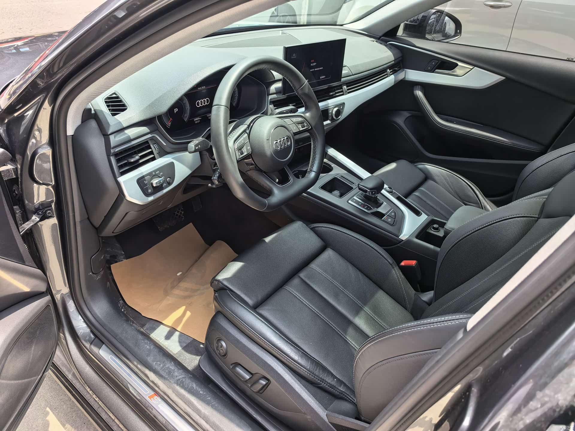 Audi A4L, 2022 6