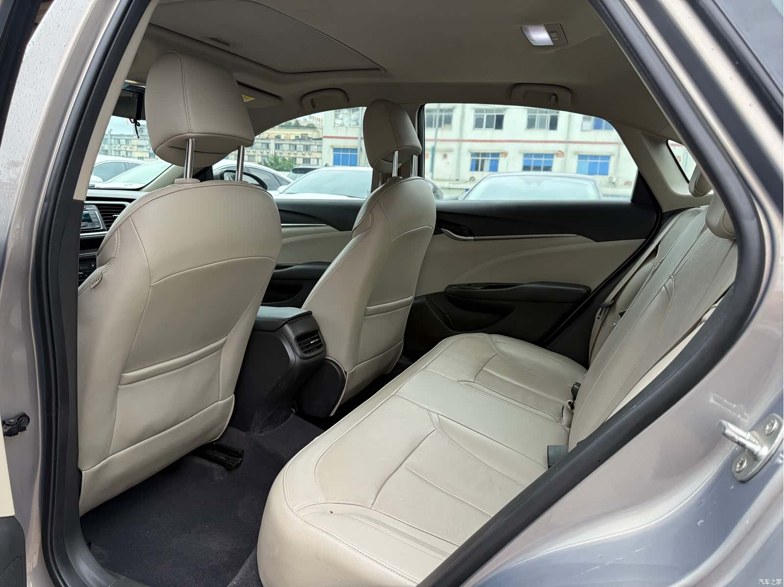 Buick V, 2018 8