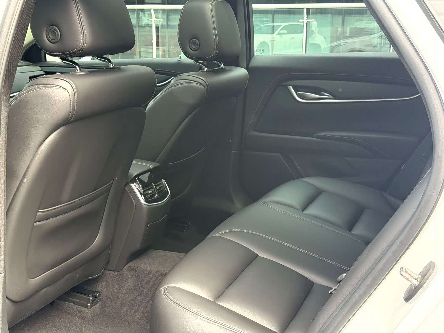 Cadillac XTS, 2019 все фото