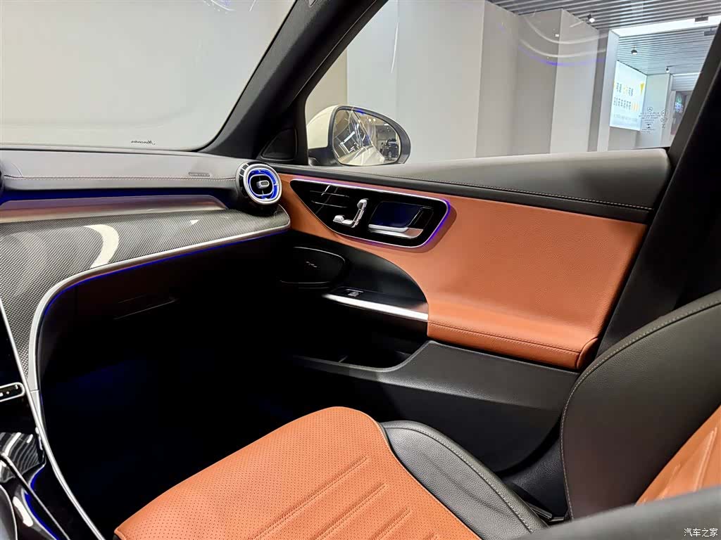 Mercedes-Benz C-Class, 2022 25