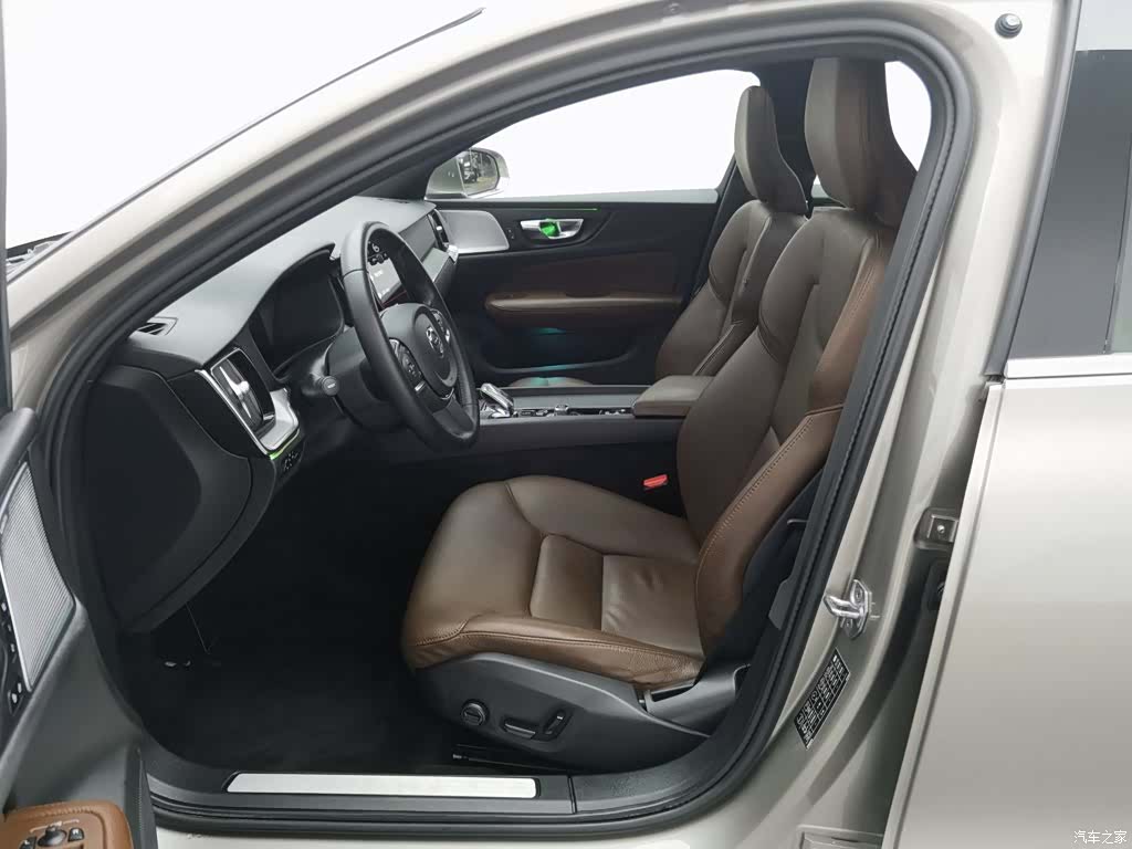 Volvo S60, 2021 10