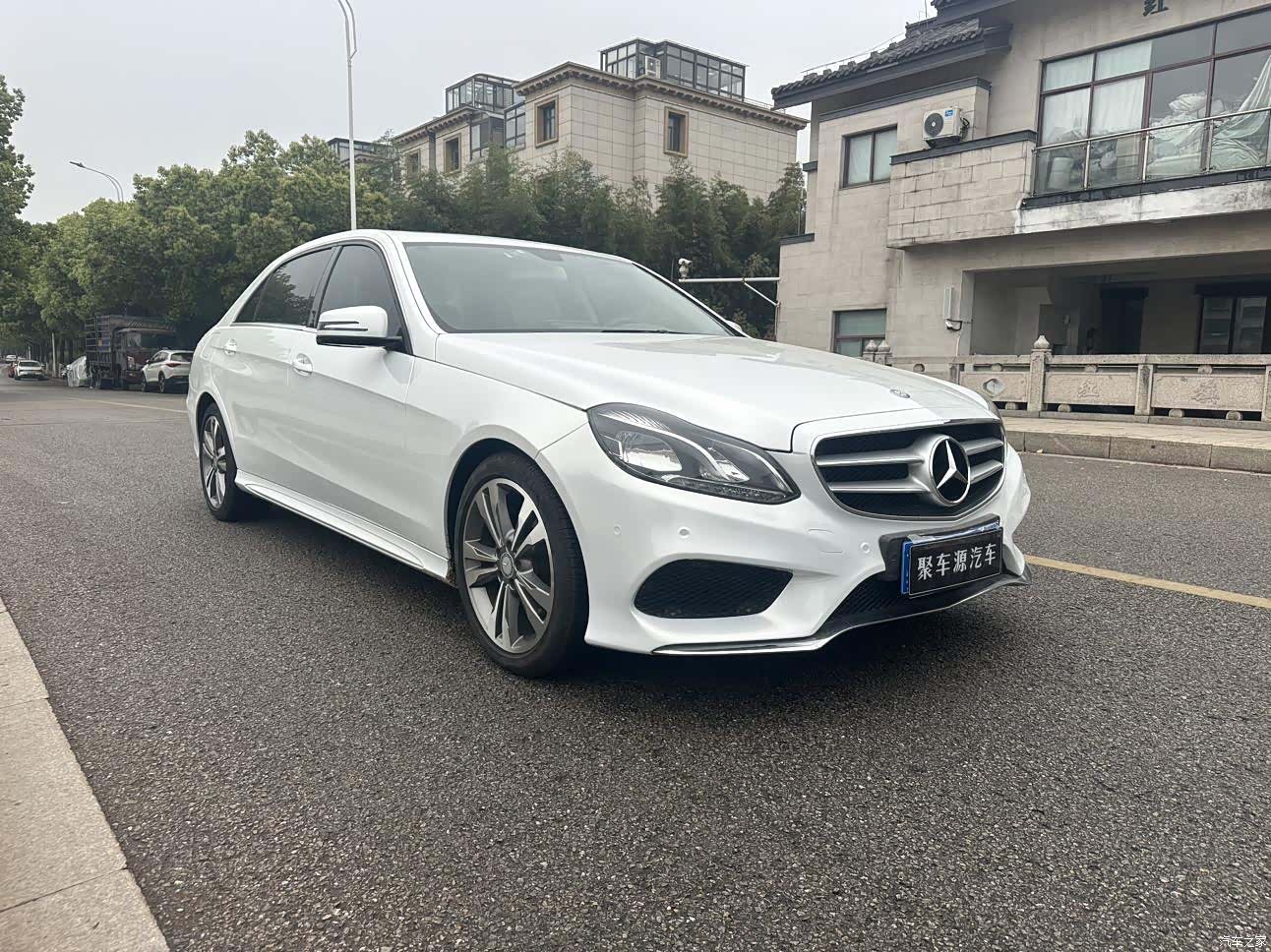 Mercedes-Benz E-Class, 2014 3