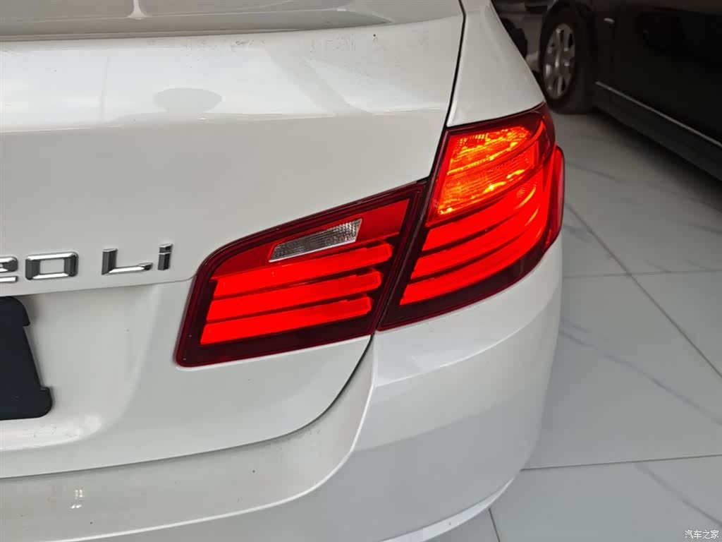 BMW 5 Series, 2017 8