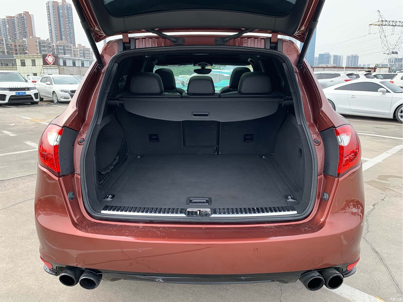 Porsche Cayenne, 2012 15