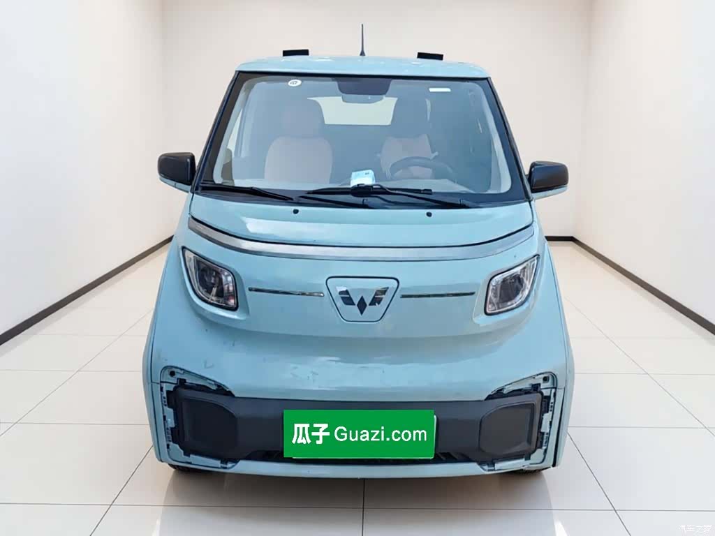 Wuling NanoEV, 2021 2