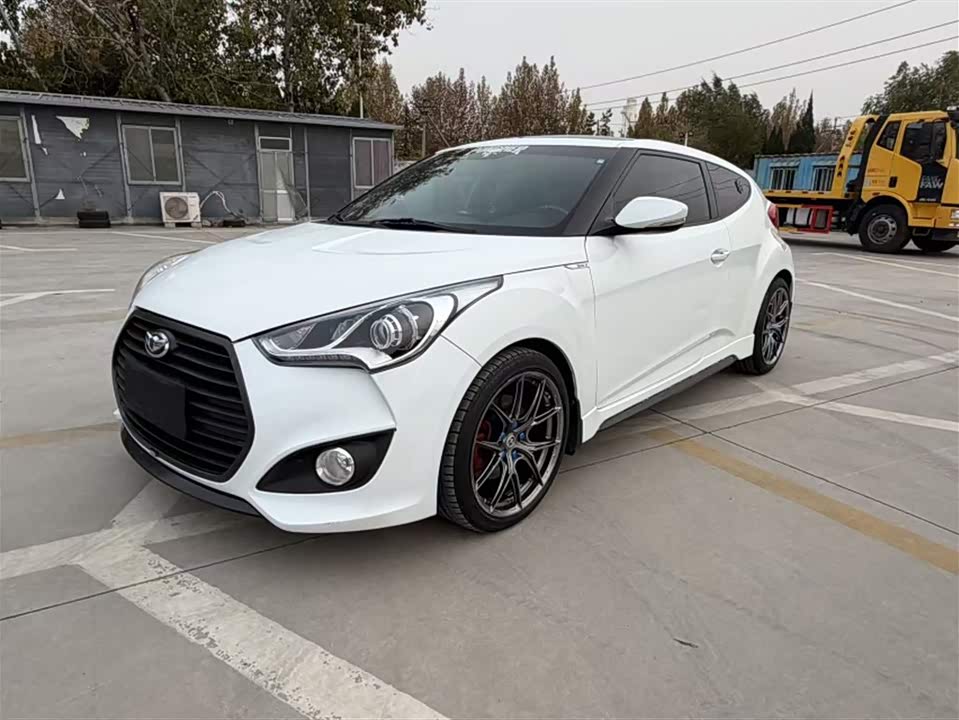 Hyundai Veloster
