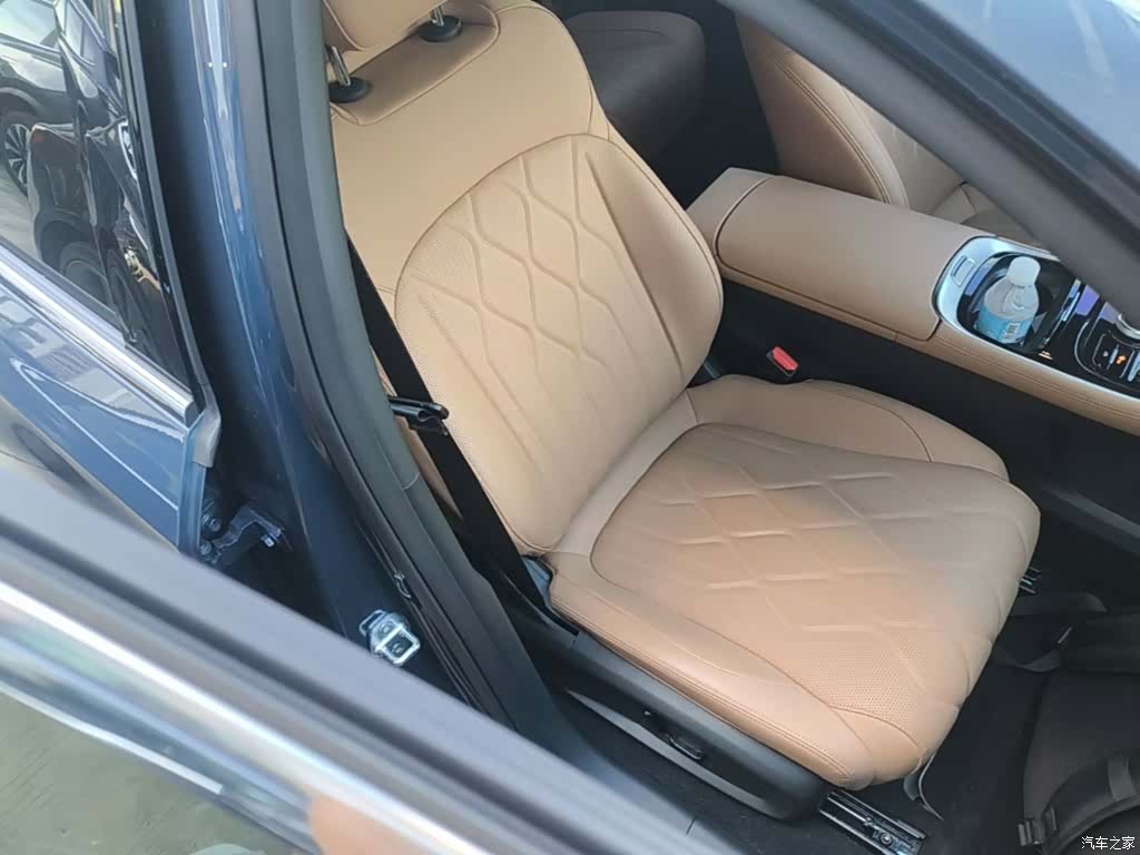 Geely A7, 2025 25