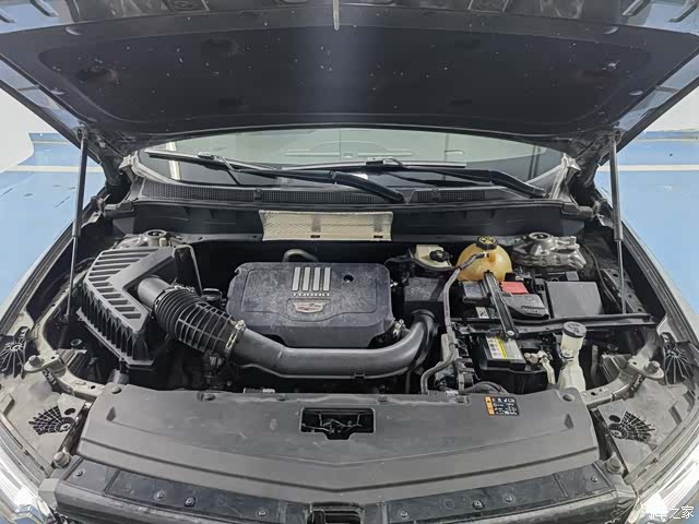 Cadillac XT6, 2020 8