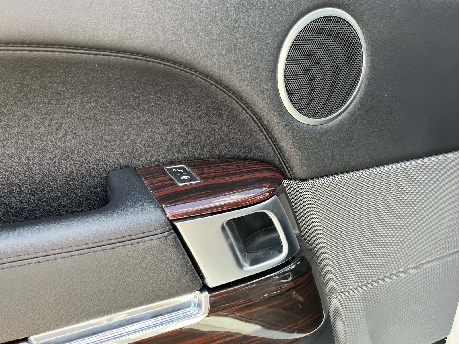Land Rover Range Rover, 2018 17
