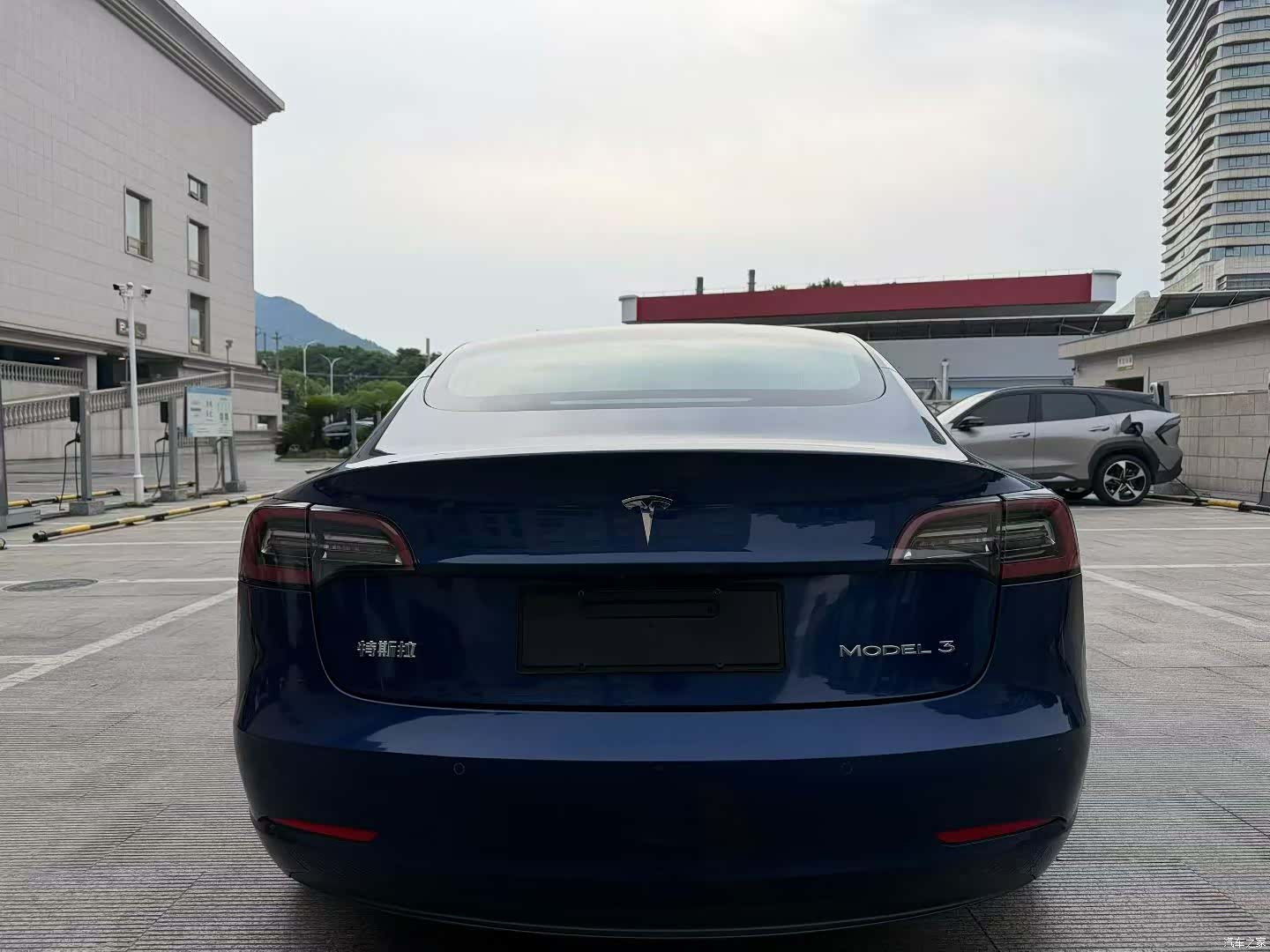 Tesla Model 3, 2020 8