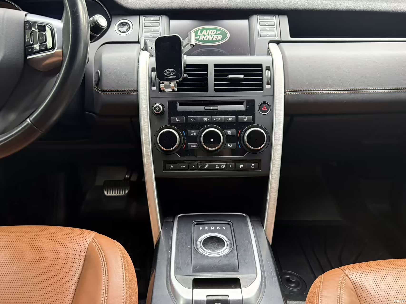 Land Rover Discovery, 2016 11