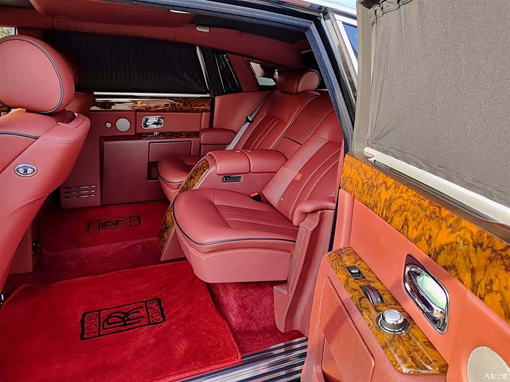 Rolls-Royce Phantom, 2014 8