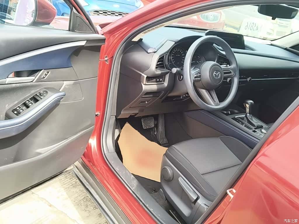 Mazda CX-30, 2021 16