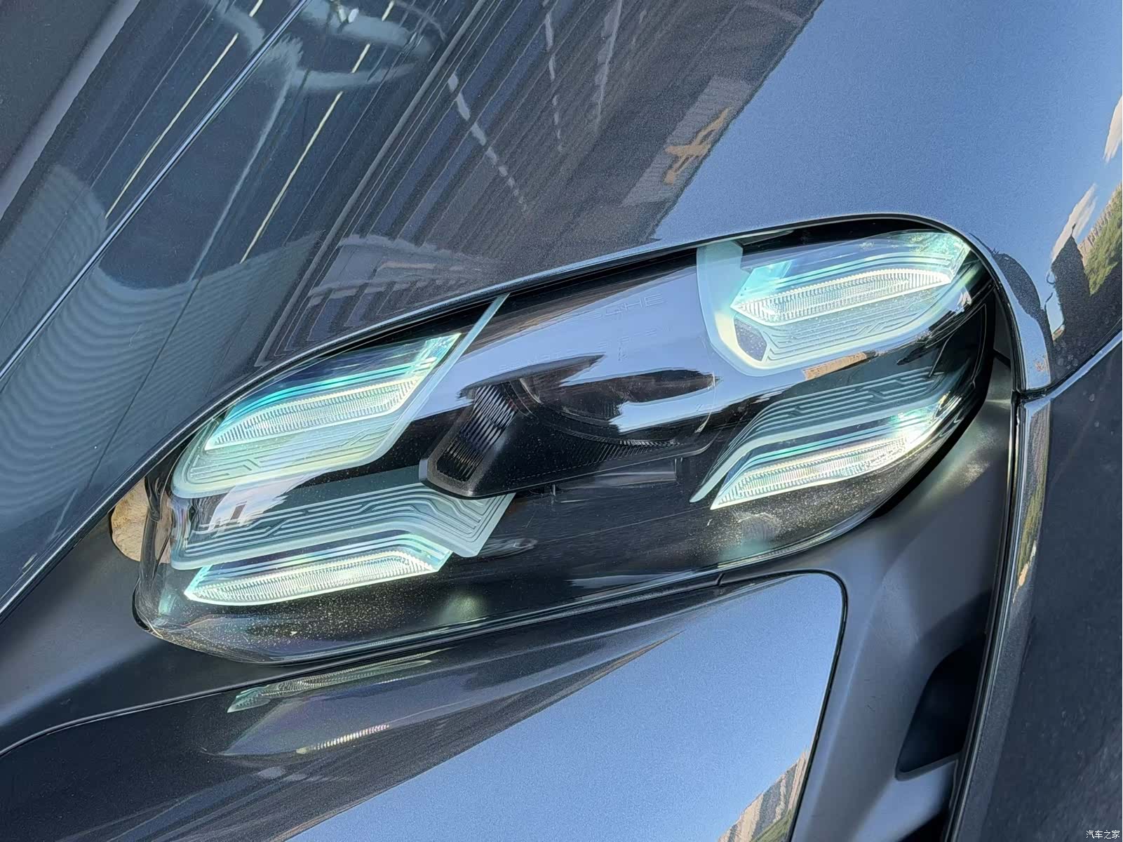 Porsche Taycan, 2021 4