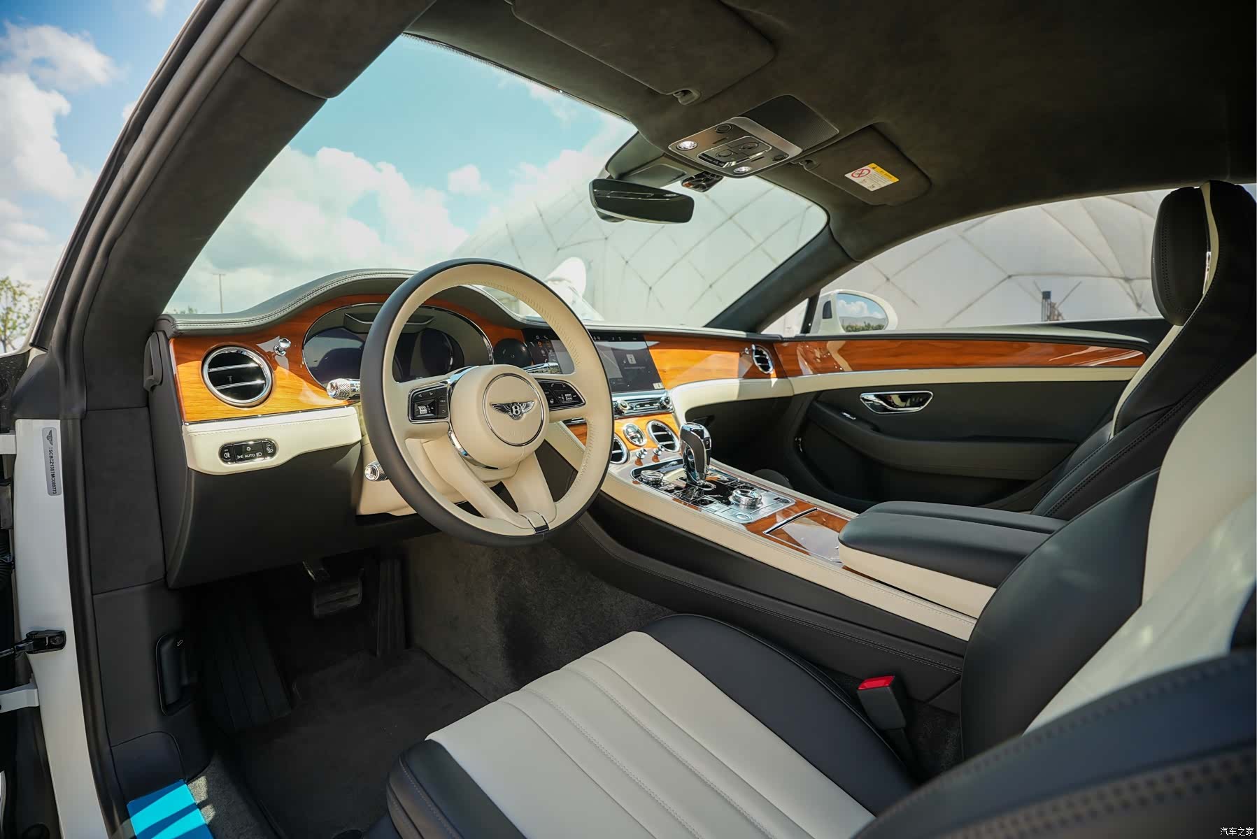 Bentley Continental GT, 2021 4